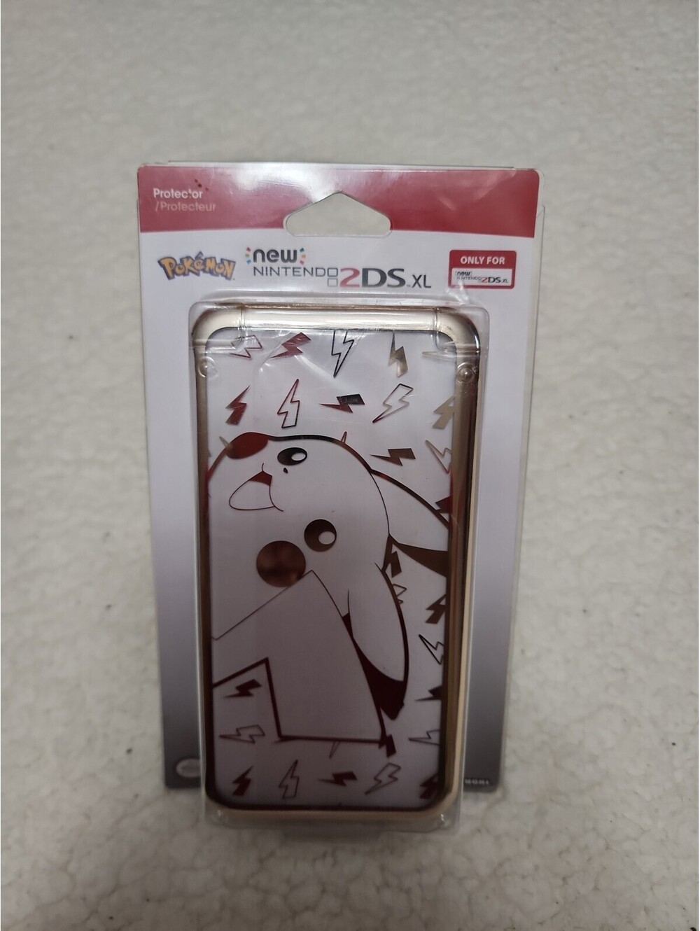 New Nintendo 2DS XL Pikachu Pokémon Protector- Gold/Transparent